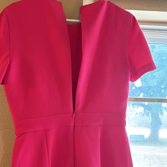 Black Halo preowned pink dress. - Picture 6 of 10